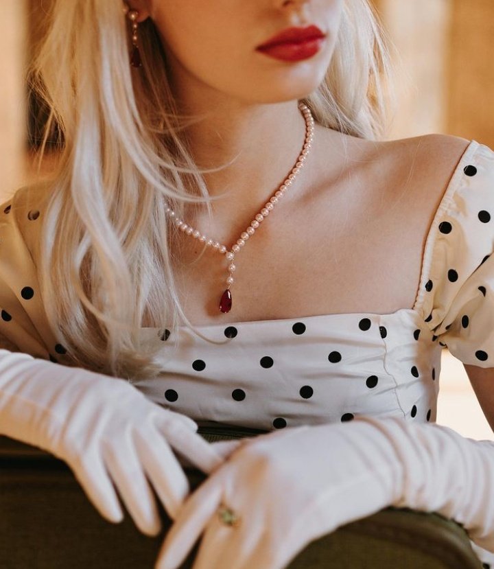 ㅤㅤㅤㅤㅤ
ㅤㅤㅤㅤㅤ ⩩ ♡⃗  <a href="/itrhaiba/">alisa.</a> 
ㅤㅤ
ㅤㅤㅤ  — las fotitos que hicimos
ㅤㅤㅤㅤㅤhoy son preciosas, pocas
ㅤㅤㅤㅤㅤveces me tocó trabajar en
ㅤㅤㅤㅤㅤun lugar tan lindo ”
ㅤ   ㅤㅤ