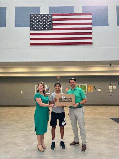 VarsityLakesMS's tweet photo. Congratulations to Max for winning a computer from Entech and Junior Achievement! https://t.co/DePOfrUh1K