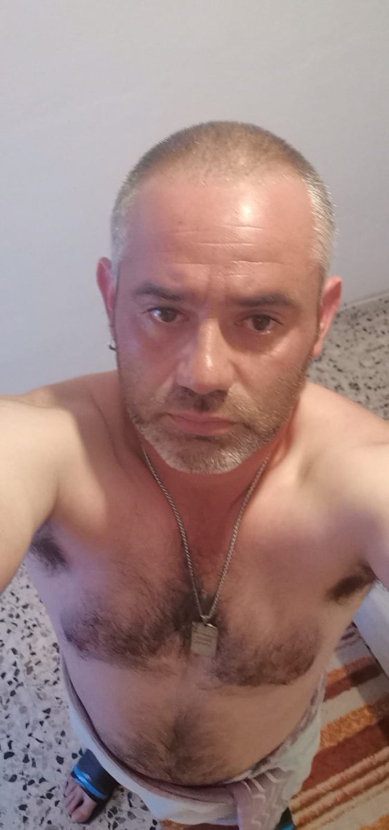 HeteroEngan's tweet photo. Alejandro, Cubano de 48 años. https://t.co/NavwmW4RMk