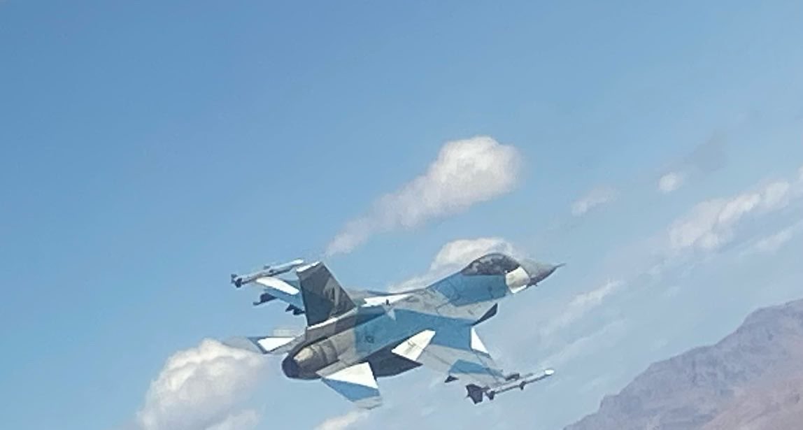 Michael_Drowley's tweet photo. Making sure our team is ready @NellisAFB with our professional Aggressor team! RED FLAG 22-2 Fights On! https://t.co/XES4gHpEPw