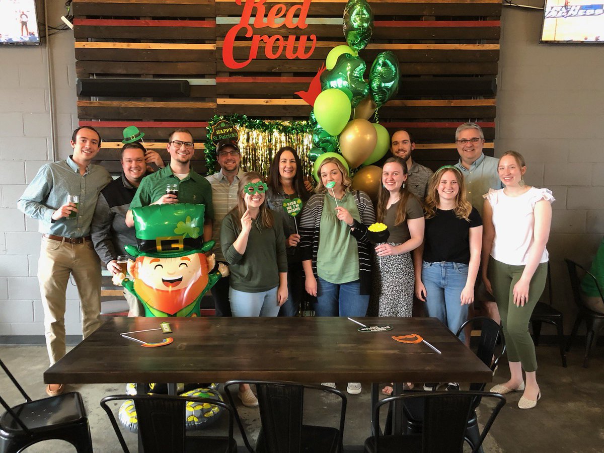 OlathePharmRes's tweet photo. St. Pats post residency match Pharmacy celebration!! @pjschnei08 @MBNYPharmD @kat_burnetii @amberlucasrx @ConnorFoxhoven @fillmyglass4me @meaghan_rettele @maddie__woodard https://t.co/fSjSjFuEPf