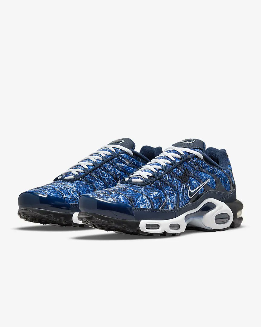 explosie via Netto KicksFinder on Twitter: "Ad: Which colorway are you going with? Grab a pair  now for Air Max Day via @Nike Nike Air Max Plus $185 + FREE shipping and  returns Dark Smoke