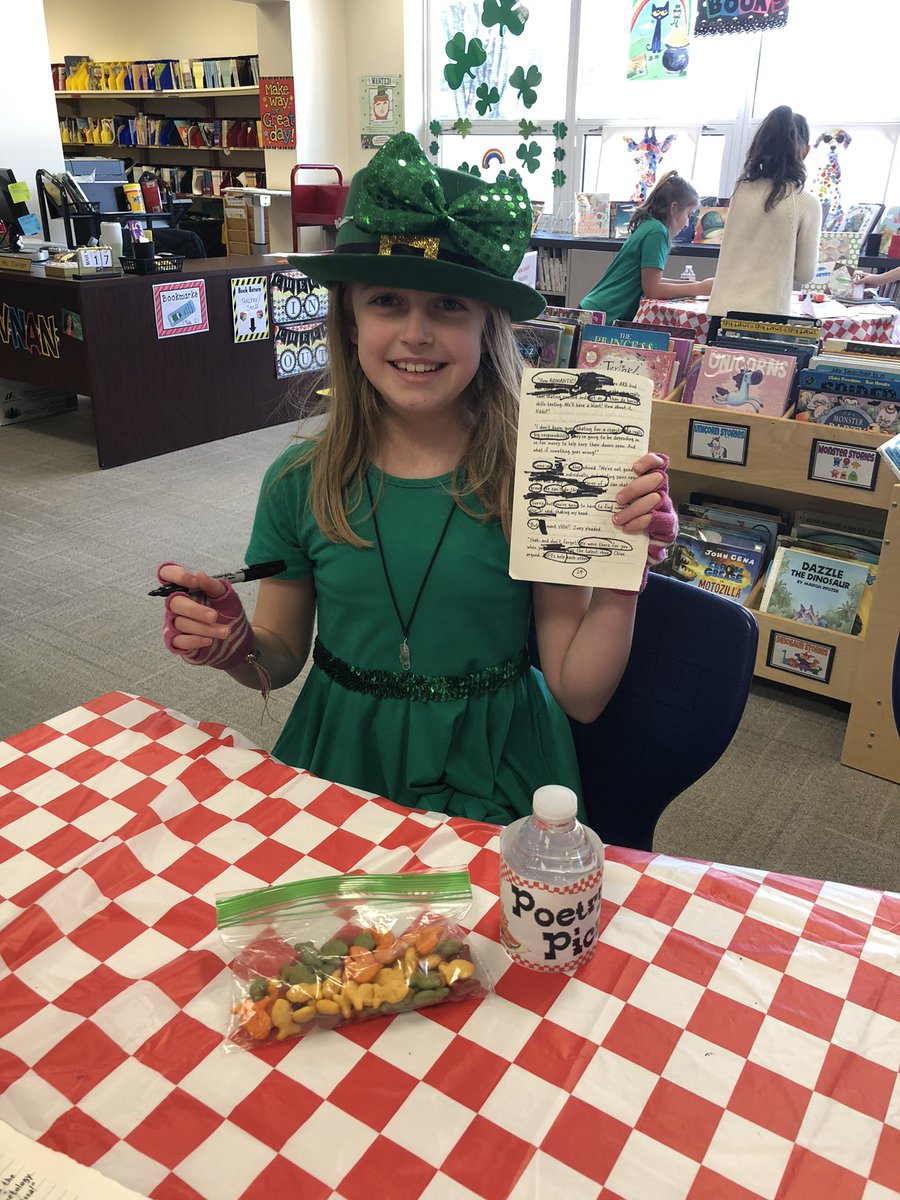 The Everett Library Poetry Picnic was enjoyed by our fourth graders this week!!!!
#everettsoars 
#findingjoy67