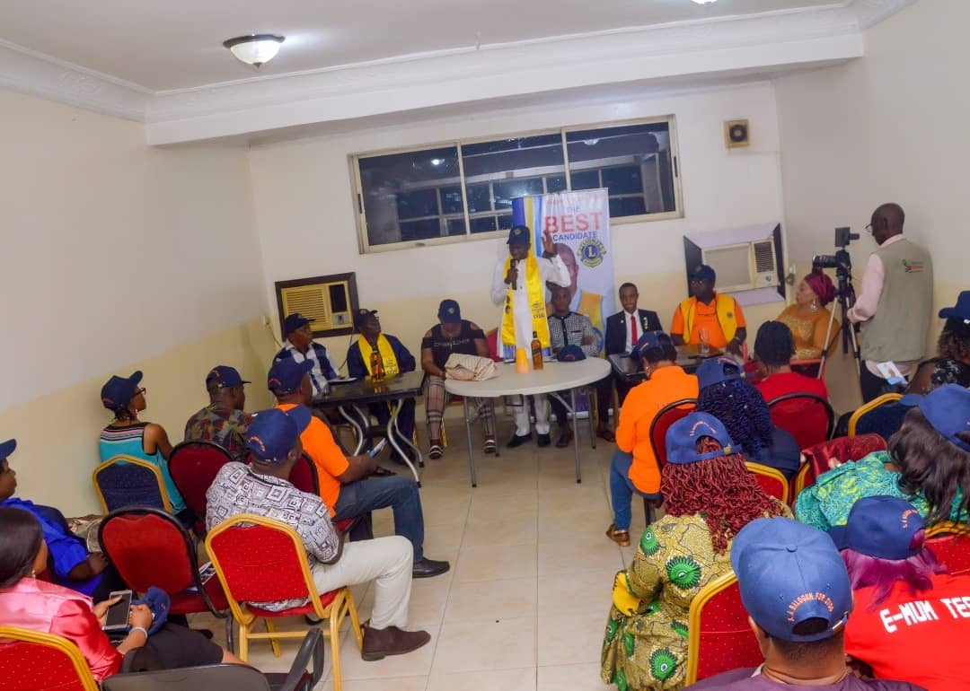 Lion S.A Balogun pleads with Asaba Lions to value Leadership with Integrity

The campaign train of Lion S.A Balogun pulled up in the historic city of Asaba on Saturday, 12th March, 2022 in the shower of heavenly rain blessing. The team was warmly rece...
instagram.com/p/CbMcZs6gi4L/…