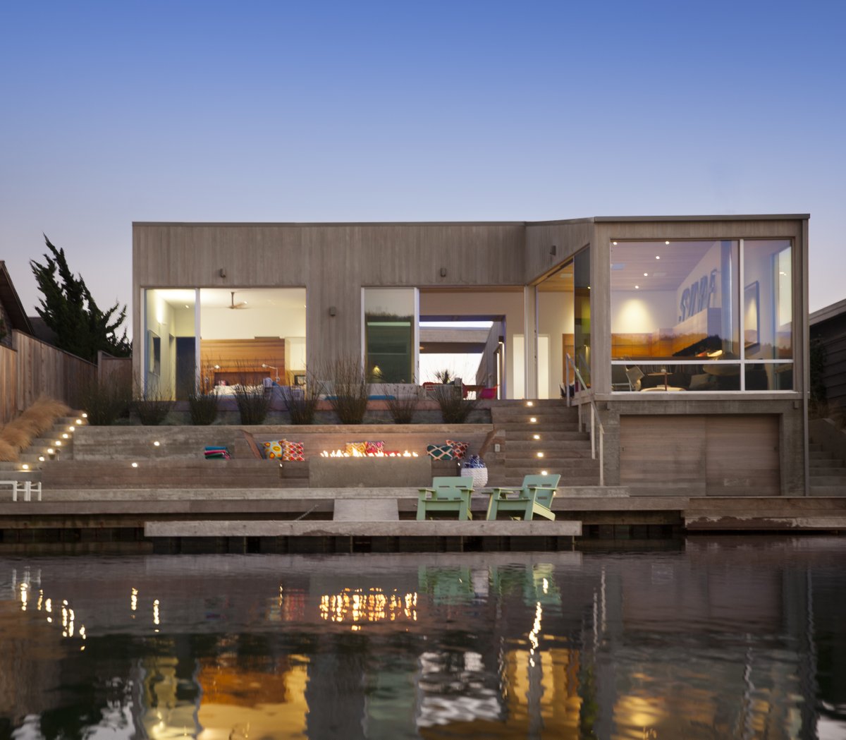 #ThrowbackThursday This beautiful 2,100-square-foot home was recognized in our February 2019 issue as Best One-Of-A-Kind Custom or Spec Home 2,001 to 3,000 square feet.
Check out this project here: loom.ly/CagfM00

#custombuildermag #custombuilder