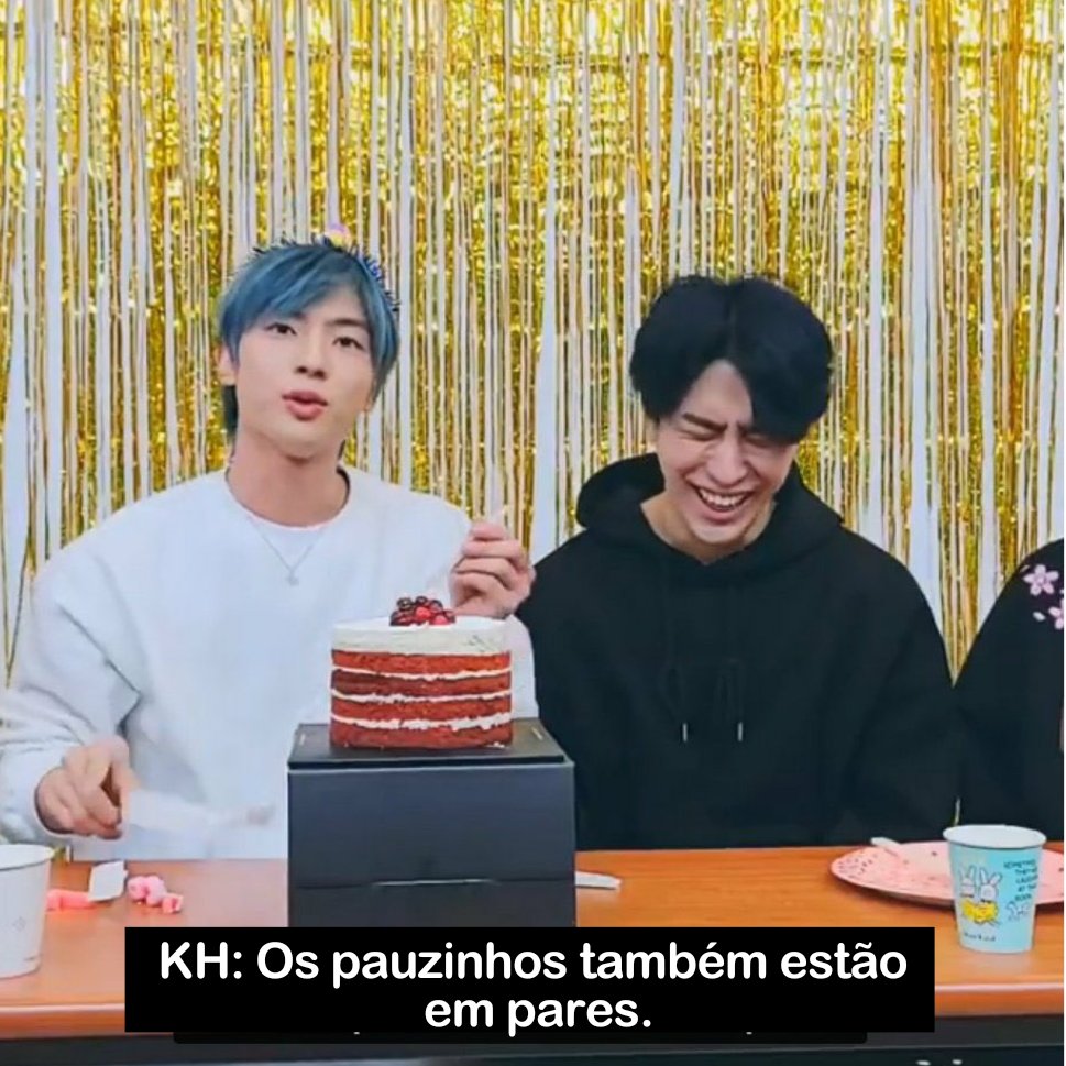 o que será que passa na mente do Kanghyun meu deus
