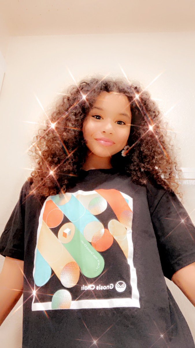 MentalVerse23's tweet photo. Thank you @gnosischain so much for the shirt. My Dad went to the event and came back with many shirts that other kids don’t have. Which make it unique and unique is a good thing. So thank you so much. And I hope that we can meet in the future. 😇 https://t.co/kHDxiC7pZa
