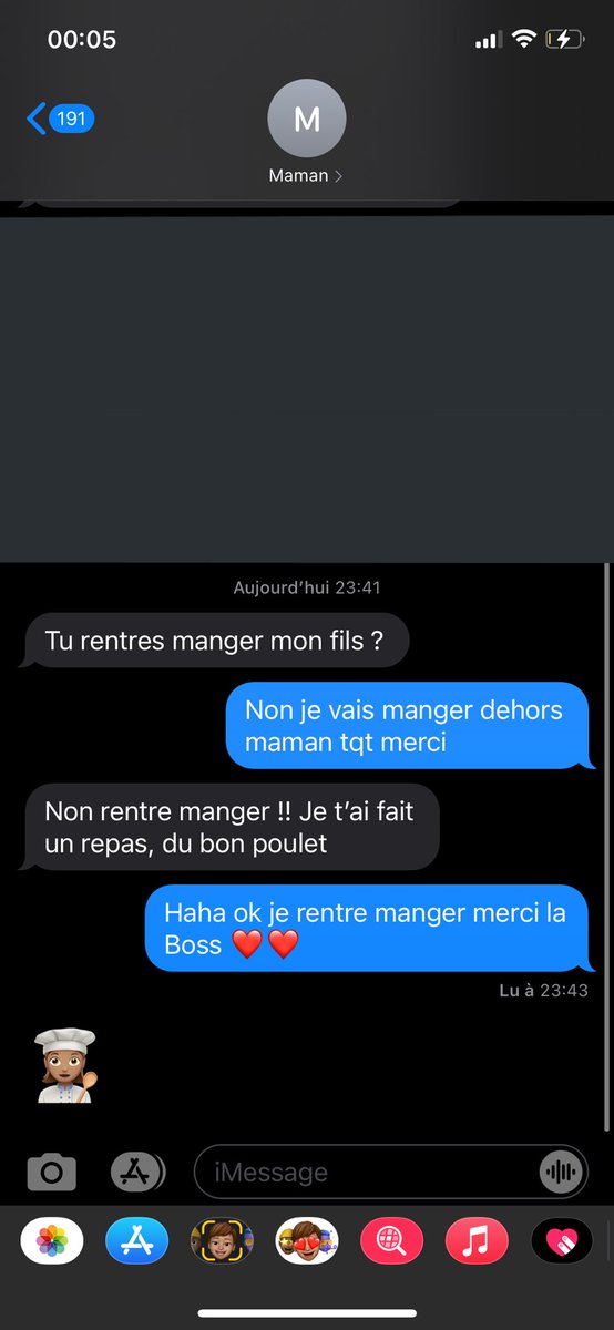 A2Skywalker's tweet photo. Guettez ma mère me dit quoi, je rentre je vois ça, on peut compter sur personne sah ptdrrr https://t.co/xAfZnNuABs