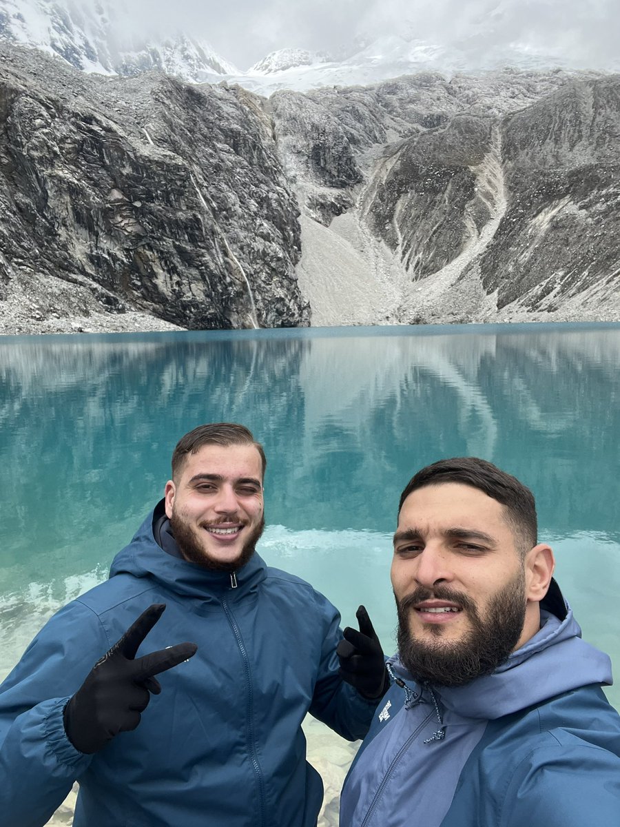 Sofian_tnsi's tweet photo. Jsuis obligé de vous montrer la dinguerie que je viens de voir 4600m’d’altitude https://t.co/KGhQUsVHD1