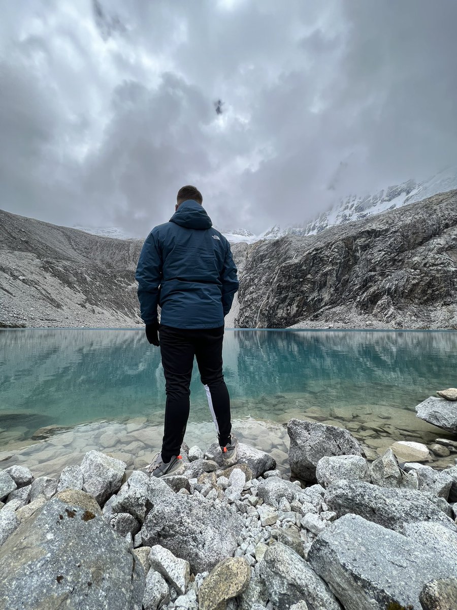 Sofian_tnsi's tweet photo. Jsuis obligé de vous montrer la dinguerie que je viens de voir 4600m’d’altitude https://t.co/KGhQUsVHD1