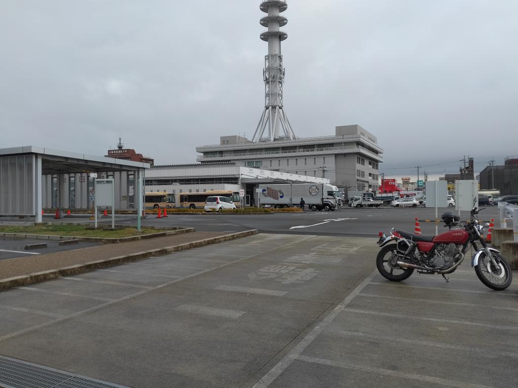 sofsup6978's tweet image. 車検に行って来ました…。シールドビームはまだまだ現役です！
#2J2
#最初期型
#初期型
#SR500
#公認車
#美しいヤマハ
#ご安全に
#1978年式