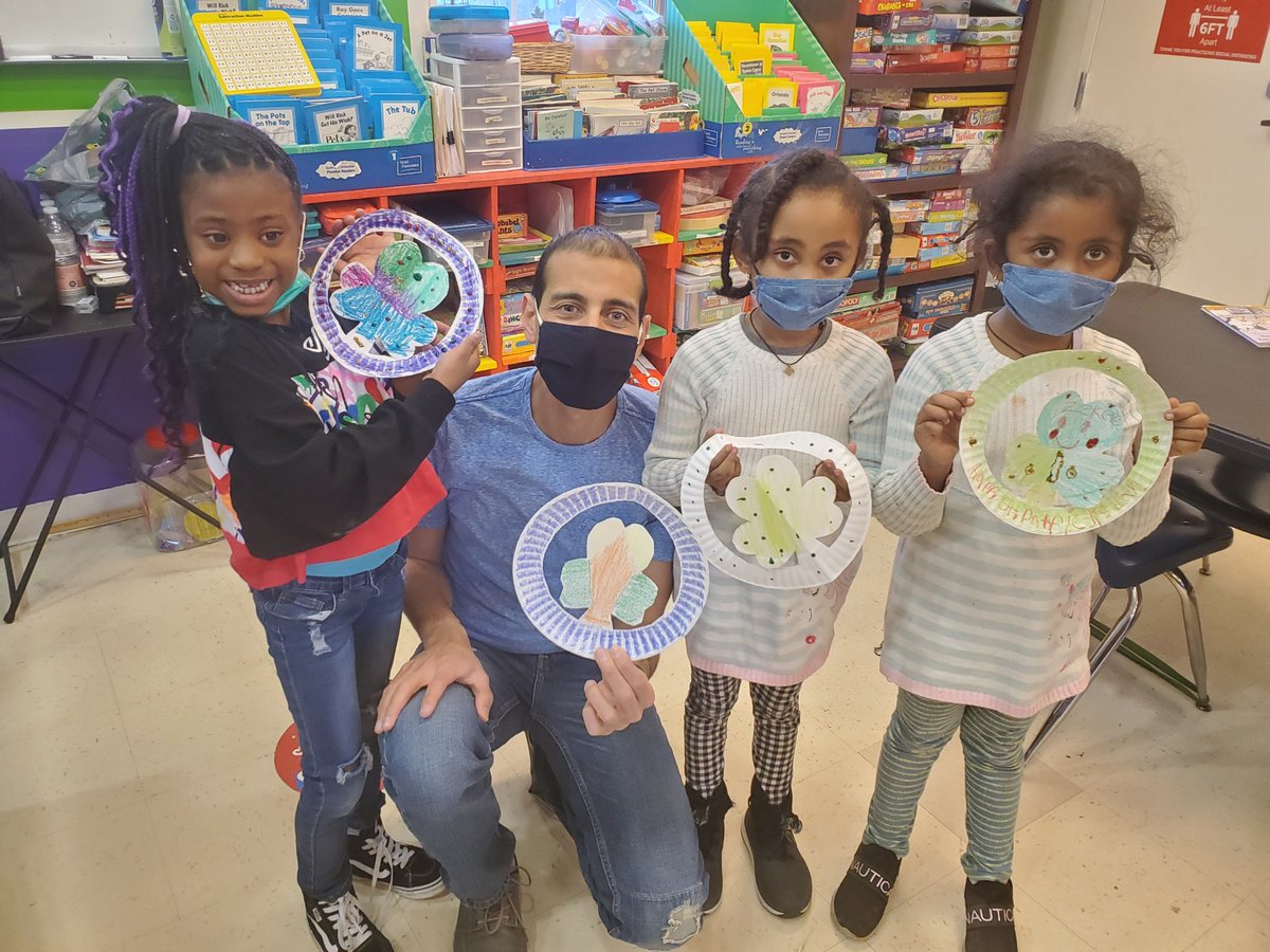 AbdelElnoubi's tweet image. Thanks to my School Board colleague and Vice Chair @Jacinta4ACPS for inviting me to read to the kids at Ruby Tucker Readers - Read Aloud. We also had fun making shamrock hats! 

Looking forward to being back next month!
#stpatricksday #reading #community #alexandriava