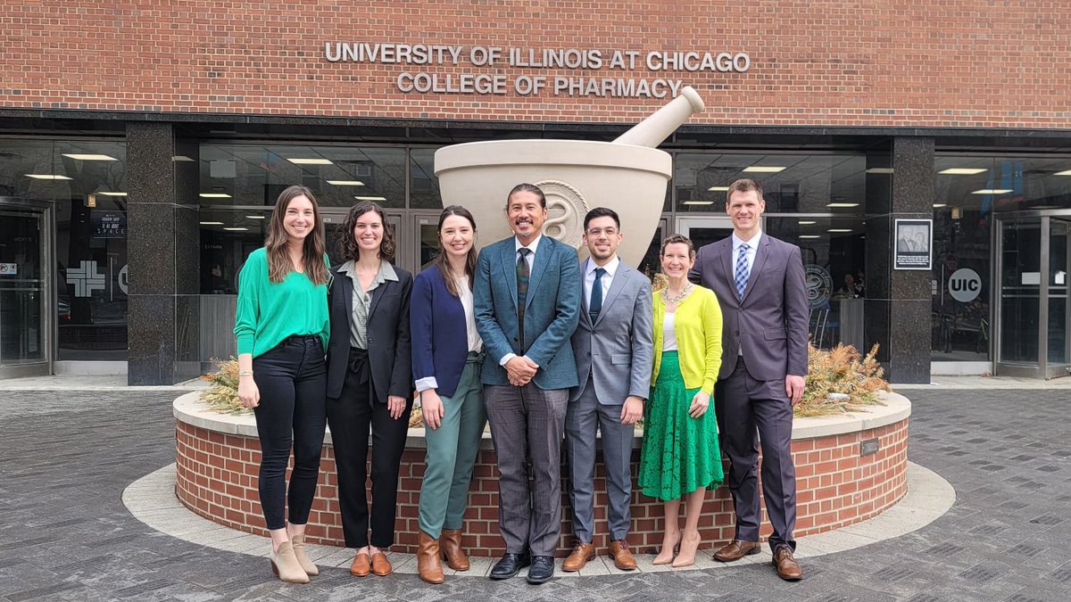 Elena Buff Wellen (@elenabuff) on Twitter photo ☘️~lucky~☘️ to be surrounded by such great mentors and friends!
CE presentations ✅ ☘️~lucky~☘️ to be surrounded by such great mentors and friends!
CE presentations ✅