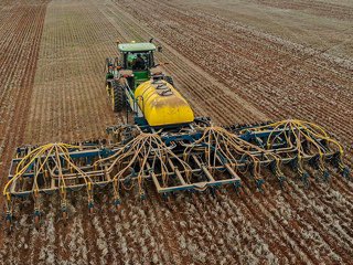 Learn more about our new Equalizer Tine Seeder product at our Customer Q&amp;A Session this Tuesday 22nd March @ 10am. 
Waringa Distribution will be on site to answer your questions. 
Register your attendance via Nutrien Cummins. 
See you at the workshop on Hayman Drive, Cummins!