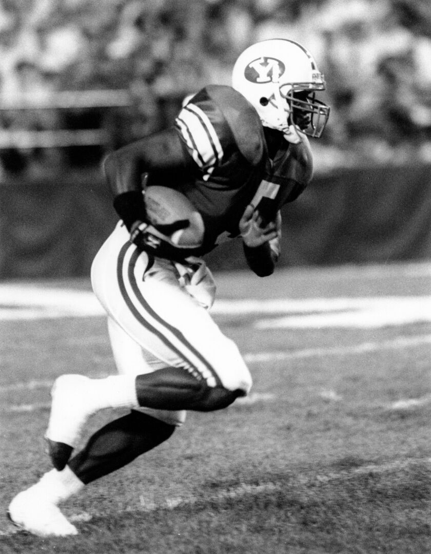 ByuPlayer's tweet image. Derwin Gray, 89-92. 5'10" 190lbs DB, San Antonio

“Dewey” Gray, or Pastor Gray, was a force to be reckoned with, totaling 283 tackles, 14 INTs, and 25 PBU for the Cougs

On 10/27/90, he had a 3 INT effort against UNM, including a pick-six to break open what had been a close game