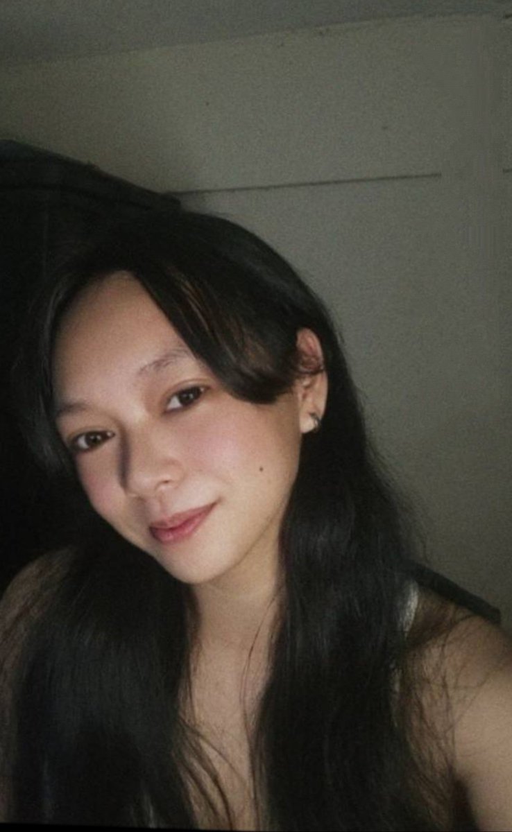 Glomire_'s tweet photo. Hindi ka ba talaga artista? @gloribel_e 🥺🥺 https://t.co/ScnRwI0lRw