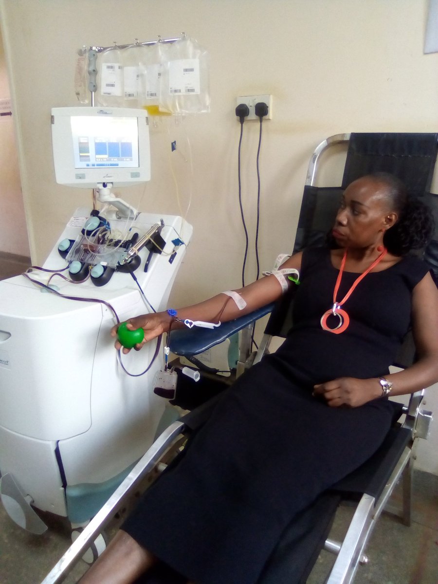 SamsonJosko's tweet photo. She left her clients for a stranger. Life saver you are my shujaa. Thanks Mama Candy. https://t.co/4iKCIhYZ6i