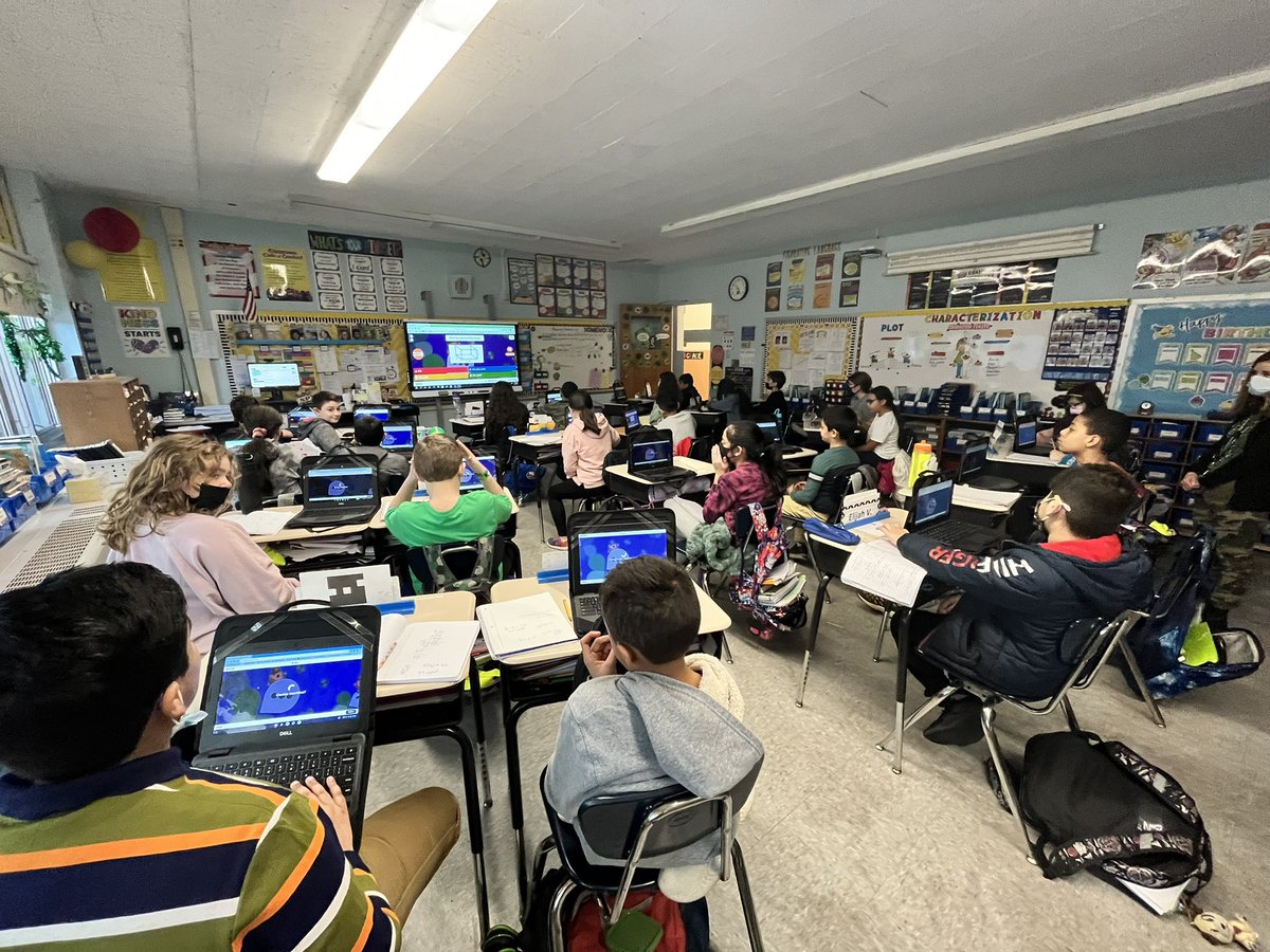 Mrs. Macaluso tweet media