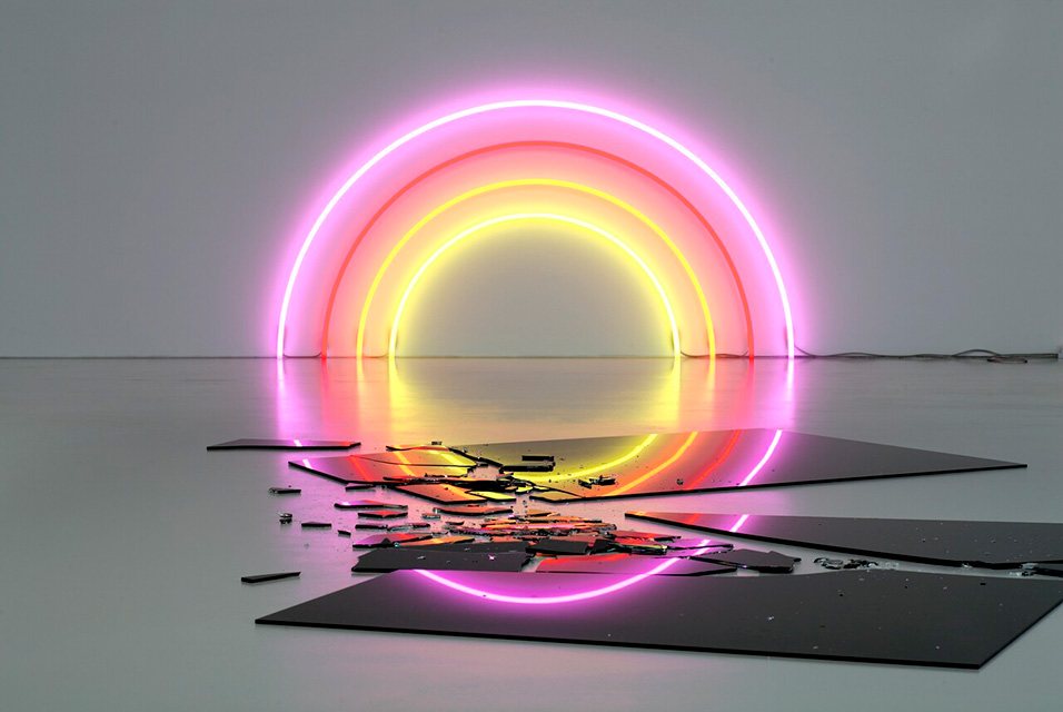artdaily's tweet image. Power! Light! (Germ. Macht! Licht!) at @KunstmuseumWOB #power #light #KunstmuseumWolfsburg #art #newspaper

Read more about this here: ow.ly/WWue50IlWNG

Subscribe for free to ArtDaily Newsletter: artdaily.cc/index.asp?int_…