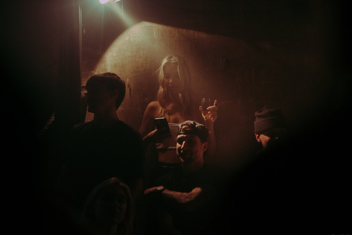 karelchladek's tweet photo. Scenes from real nightclubs with real people. https://t.co/pOYU3tpYyo