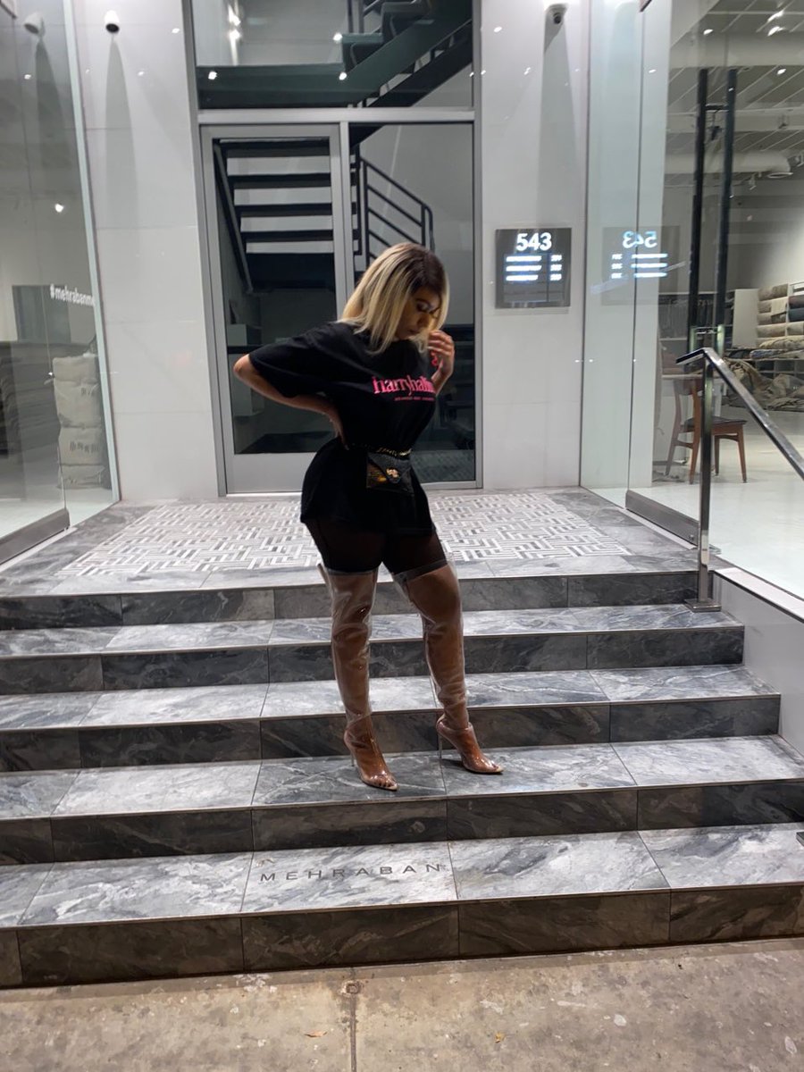 yayatheestylist's tweet photo. Dear Mothers,
Lock Up Your Sons😛
T-shirt: @harryhalim_paris
Sheer Mesh Shorts: @fashionnova
Clear Thigh High Boots/Chain Belt Bag: @prettylittlething
#harryhalim #harryhalimparis #fashionnova #novababe #prettylittlething #stylistic #stylist #styledbyme #fashion https://t.co/lPQ3xztPU1