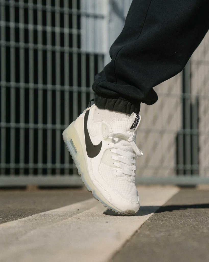 air max 90 terrascape on feet