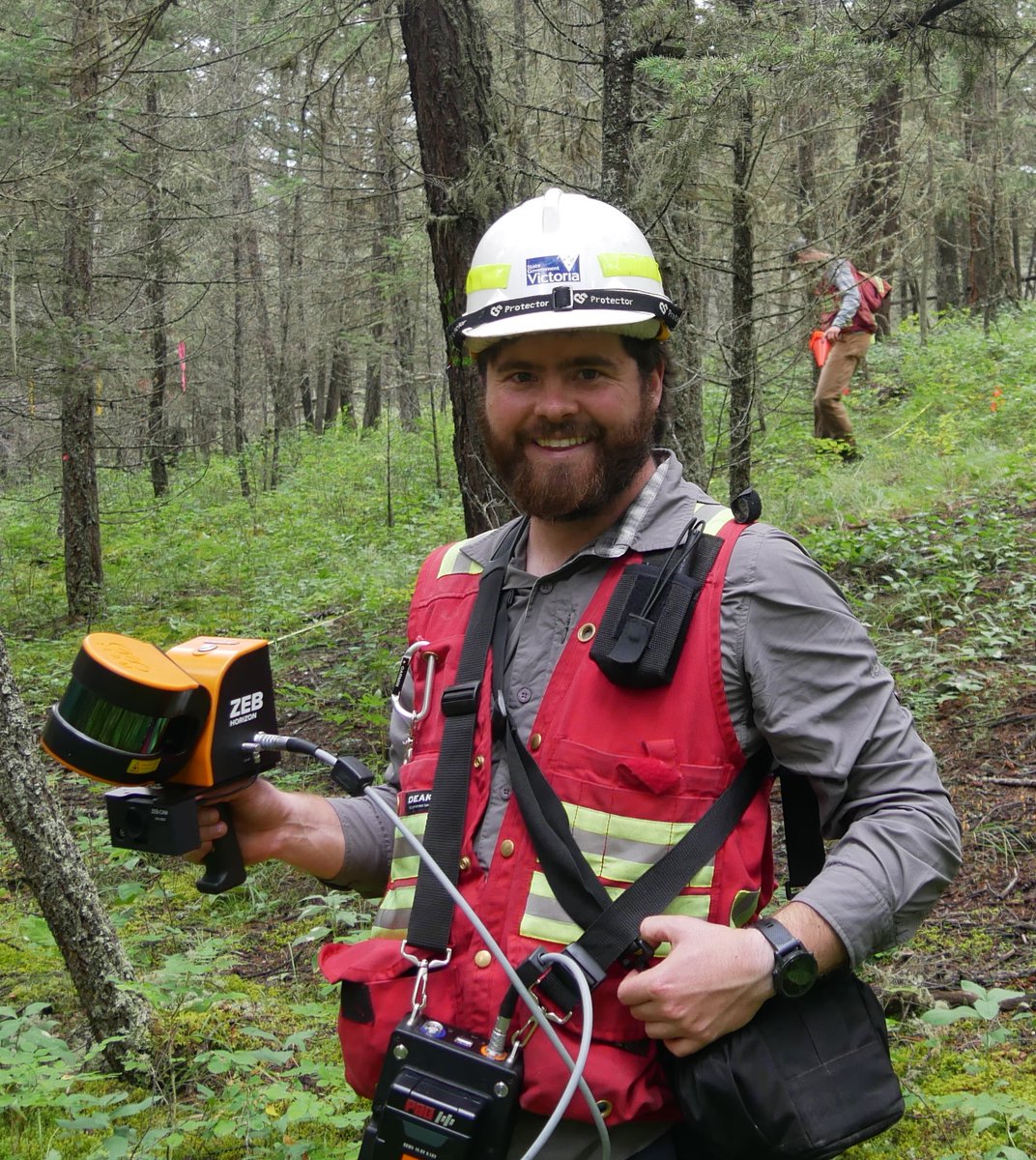 SamCHillman1's tweet photo. PhD accepted and graduated 🔥🧑‍🚒🌳🎓Bit delayed but late last year I was fortunate enough to have my PhD accepted &amp; graduate from RMIT University! 1/2 https://t.co/3zaqLfhNfx