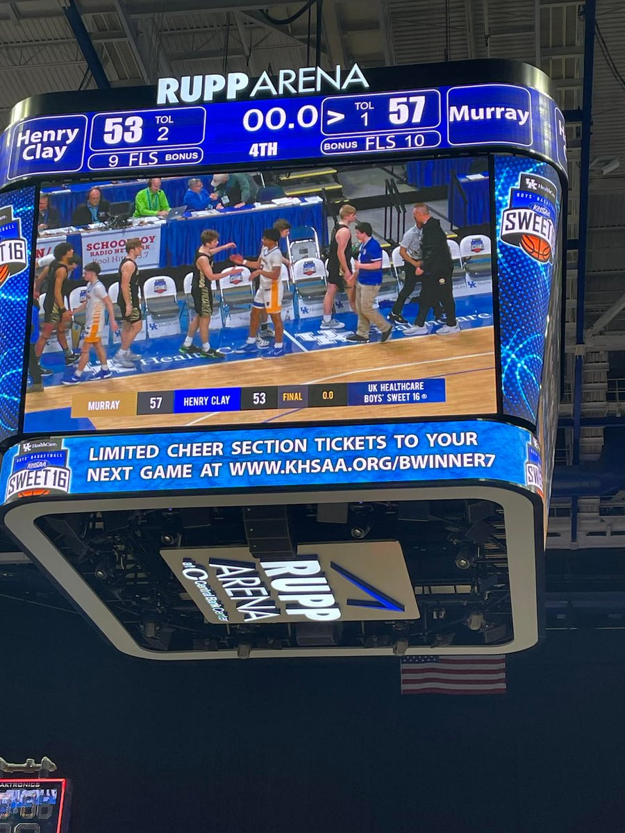 MurraySchools's tweet photo. Tigers Win! 57-53 over Henry Clay! Survive and Advance! #murrayschools https://t.co/REY49as597