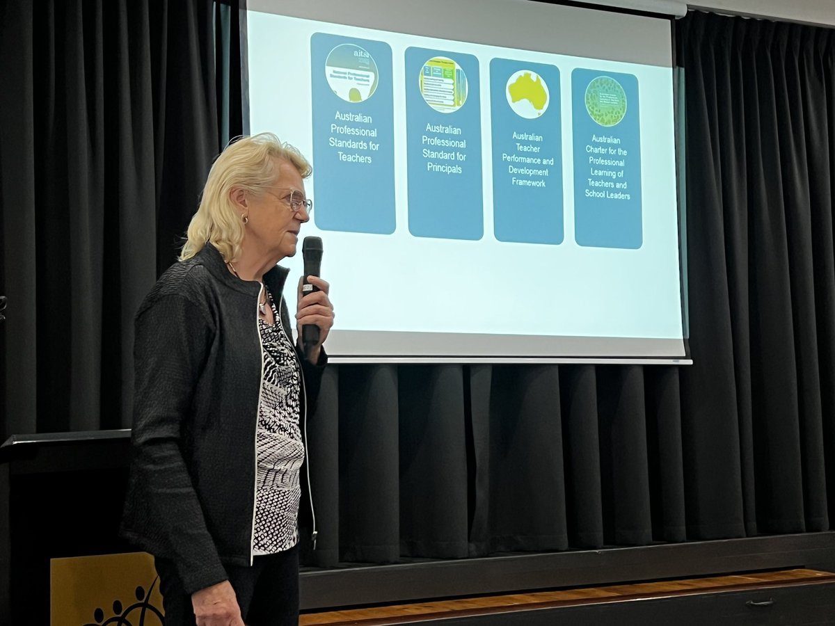 Alison Rourke tweet media