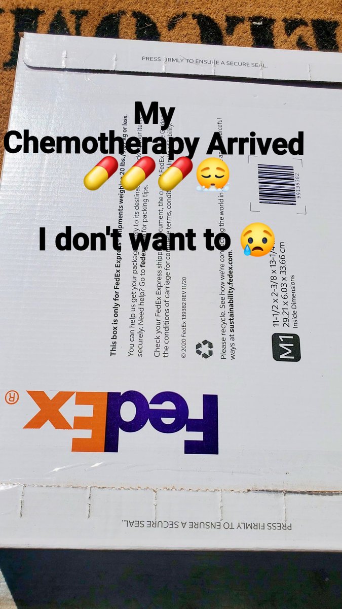 iibeatcancer4x's tweet photo. Mann I dont wanna take chemo but fa sho don't want #breastcancer re-occurring!  This box contains 1 jar. 
1 jar = 2 cycles. I believe I have 2 more jars after this. Dam! I feel side effects already 
#amputee #WomensHistoryMonth #breastcancersurvivor @AmericanCancer https://t.co/FtXtvwvhpL
