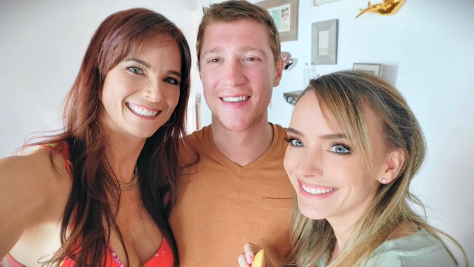 What an amazing day with @PristineEdgexxx @TheOliverFlynn for #NubileFilms!!! https://t.co/TFeMBuXdi<a class="tags" href="/tag/pristineedgexxx">@pristineedgexxx</a><a class="tags" target="_blank" title="On Twitter" href="/?out=eyJ0eXAiOiJKV1QiLCJhbGciOiJIUzUxMiJ9.eyJpYXQiOjE3MjAzMTI5MjUsImlzcyI6InR3cG9ybnN0YXJzLmNvbSIsIm5iZiI6MTcyMDMxMjkyNSwiZXhwIjoxNzUxODQ4OTI1LCJyZWRpcmVjdF91cmwiOiJodHRwczovL3R3aXR0ZXIuY29tL1RoZU9saXZlckZseW5uIn0.5sbHZIuV4SqJ2S56bY-NMAstWYrHE2Oi9bQymKWSkXPAP140H4FgBmssseL1lkQrtPTppNQ7l5i6gvy8PAiOkw">@TheOliverFlynn</a><a href="/tag/nubilefilms"class="tags"><span>#nubilefilms</span></a>