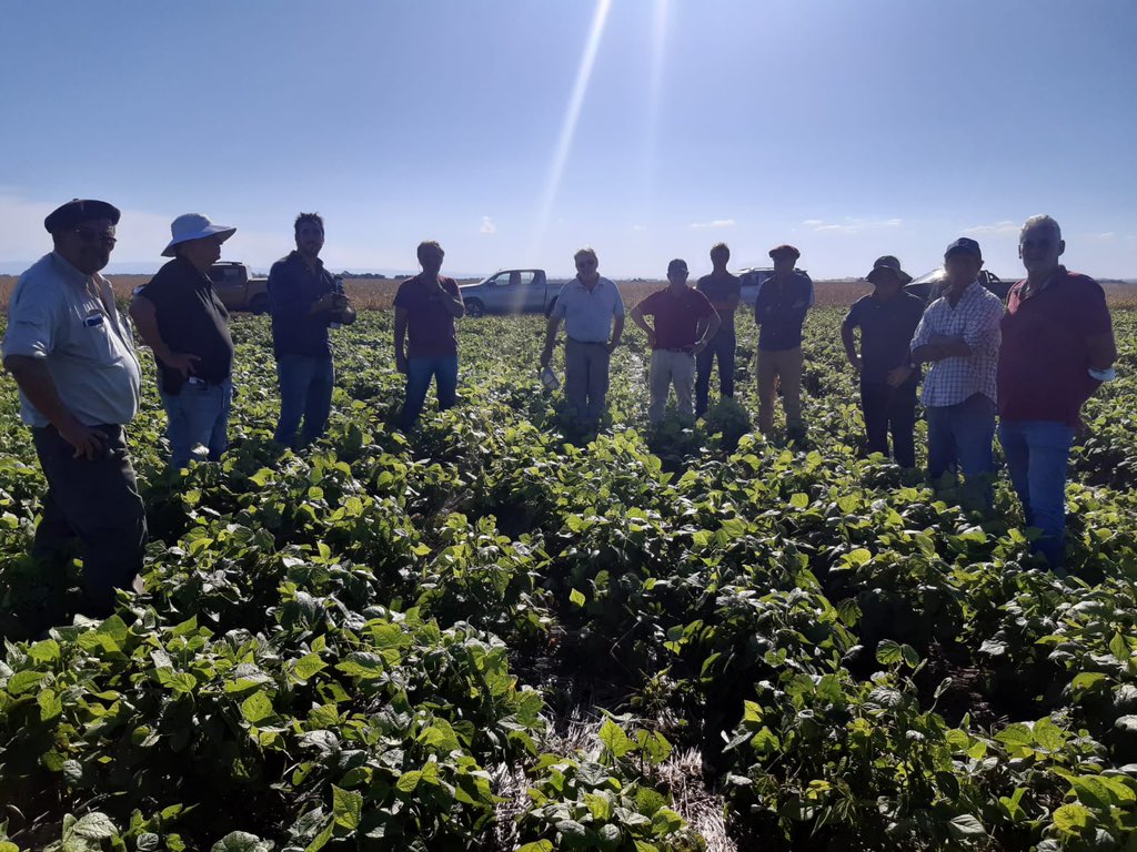 Cerrando el viaje por el Norte de Cordoba con el CREA Cnel Suárez. Empresas y productores muy interesantes y abiertos. Intercambiar aprendiendo!