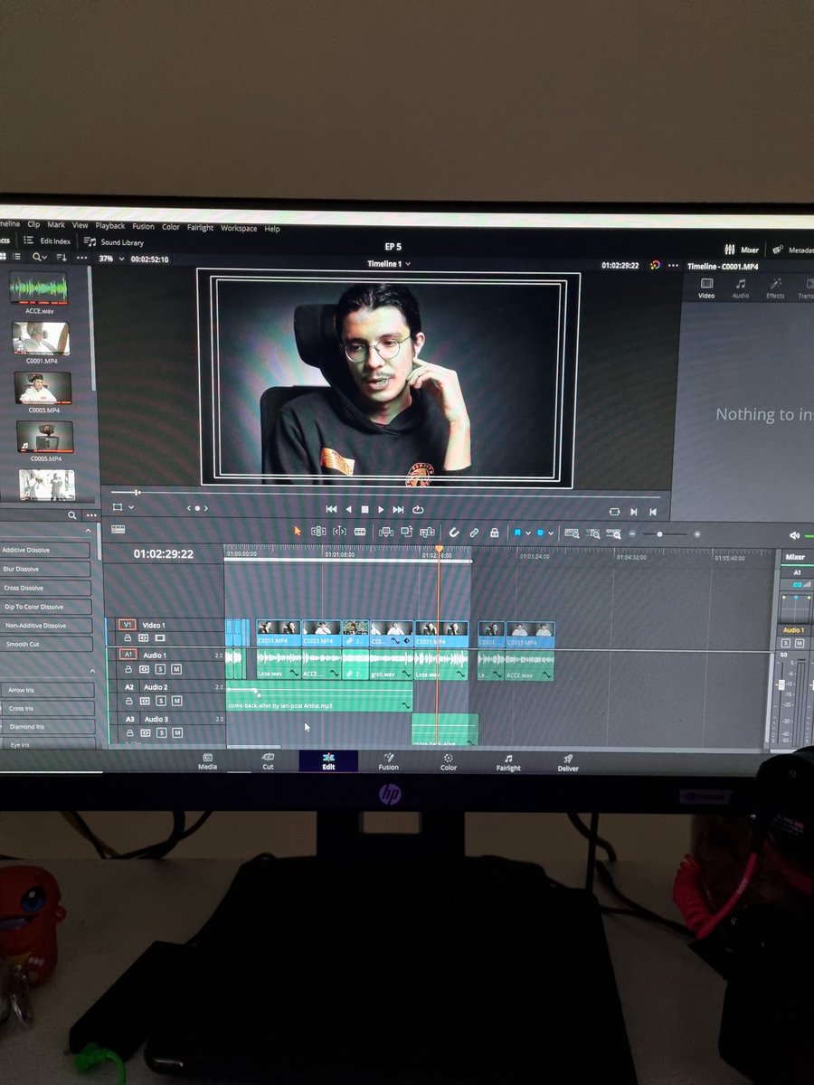 ArturoDave19's tweet photo. Trabajando para salir el sábado con @EstralEsports #r2w #estajin #cougar. https://t.co/axH6ZKSpqG