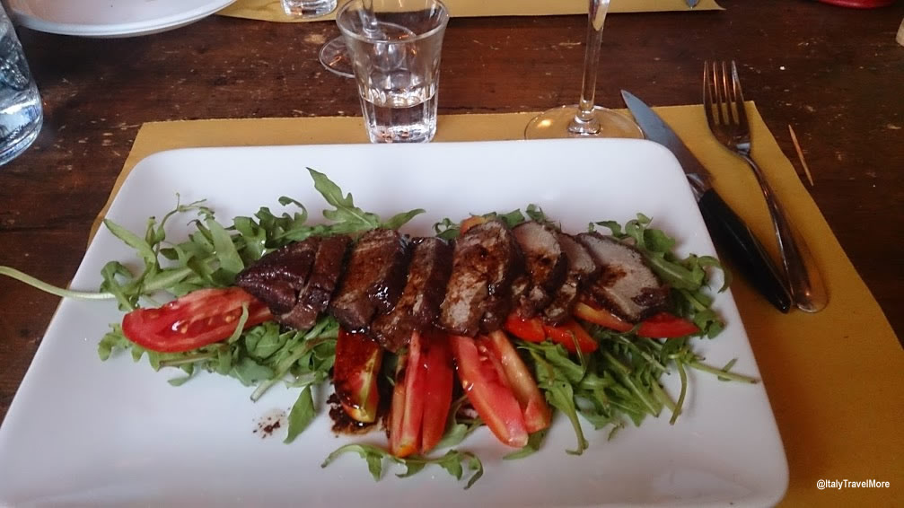 ItalyTravelMore's tweet photo. Where and What to Eat in Venice Getting help from the locals is the best way to find #italy #travel #italytravelmore https://t.co/szo9sW71xT https://t.co/MbEmvM2O5f