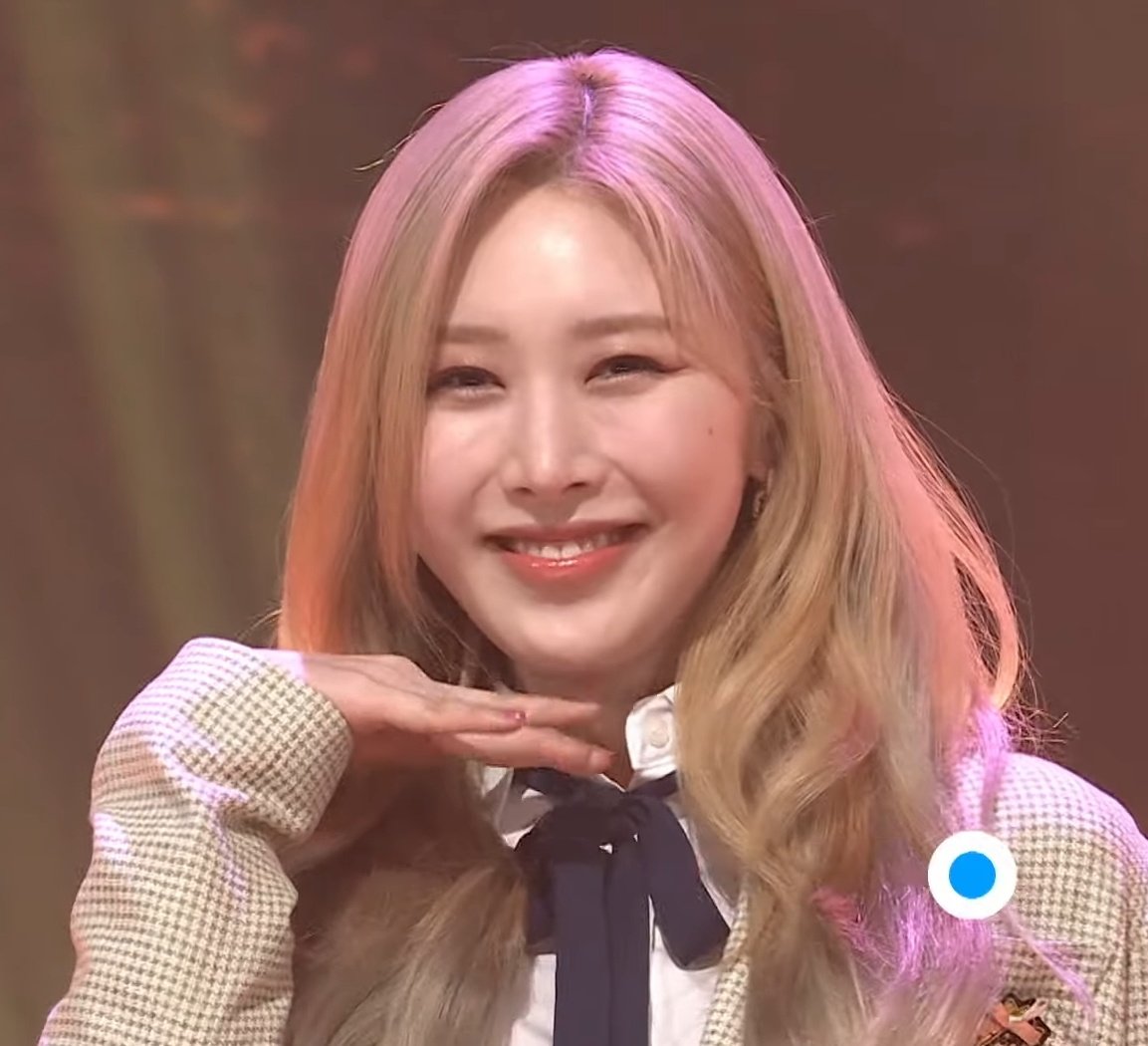 idealtypegirl's tweet photo. Our pretty Euijin ♡

#우리의_겨울에도_봄이_찾아오겠죠 
#홍의진 #HONGEUIJIN
#홍의진_여덟번째봄 
#여덟번째봄 #The8thSpring https://t.co/xUSZXWkVXQ