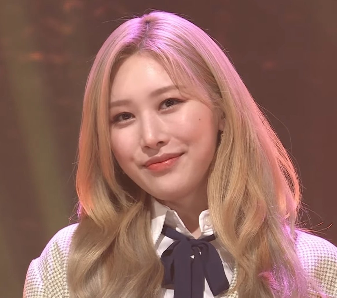 idealtypegirl's tweet photo. Our pretty Euijin ♡

#우리의_겨울에도_봄이_찾아오겠죠 
#홍의진 #HONGEUIJIN
#홍의진_여덟번째봄 
#여덟번째봄 #The8thSpring https://t.co/xUSZXWkVXQ