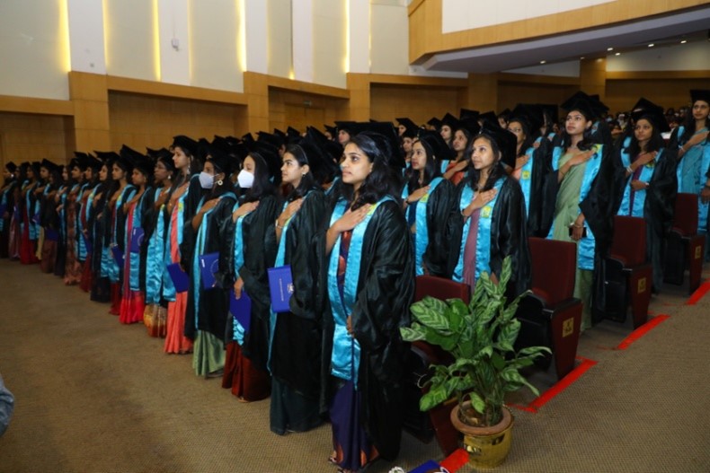 StJohns_Blr's tweet photo. #SJCON #GraduationCeremony held on March 11. 
 #ChiefGuest was Dr MK Ramesh, MS, FRCS, Hon’ble @VCRGUHS, Karnataka
#ArchbishopBangalore #MostRev #PeterMachado presided over function. 
Rev Dr Paul Parathazham #Director @StJohns_Blr welcomed the gathering https://t.co/8w5UuAj8A1