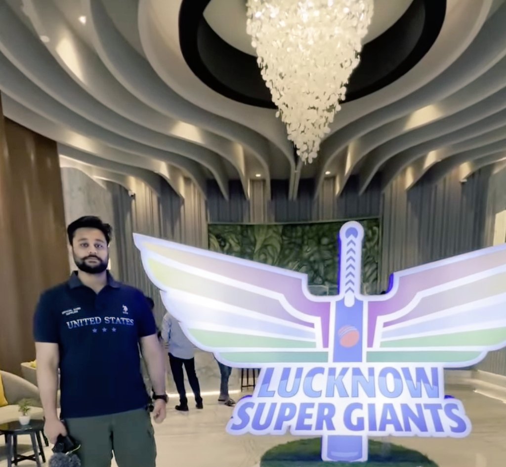 LucknowIPLCover's tweet photo. #SuperGiant
@rpsggroup sister company #EditorJi employee Lav Vaid has been roped in to @LucknowIPL for Media Content Manager Role.
Good Luck Lav and deliver lots of lav content. ❤️😊🙌
#WeAreSuperGiants | #IPL2022
#LucknowSuperGiants #TATAIPL https://t.co/ZTvOh4EH0v