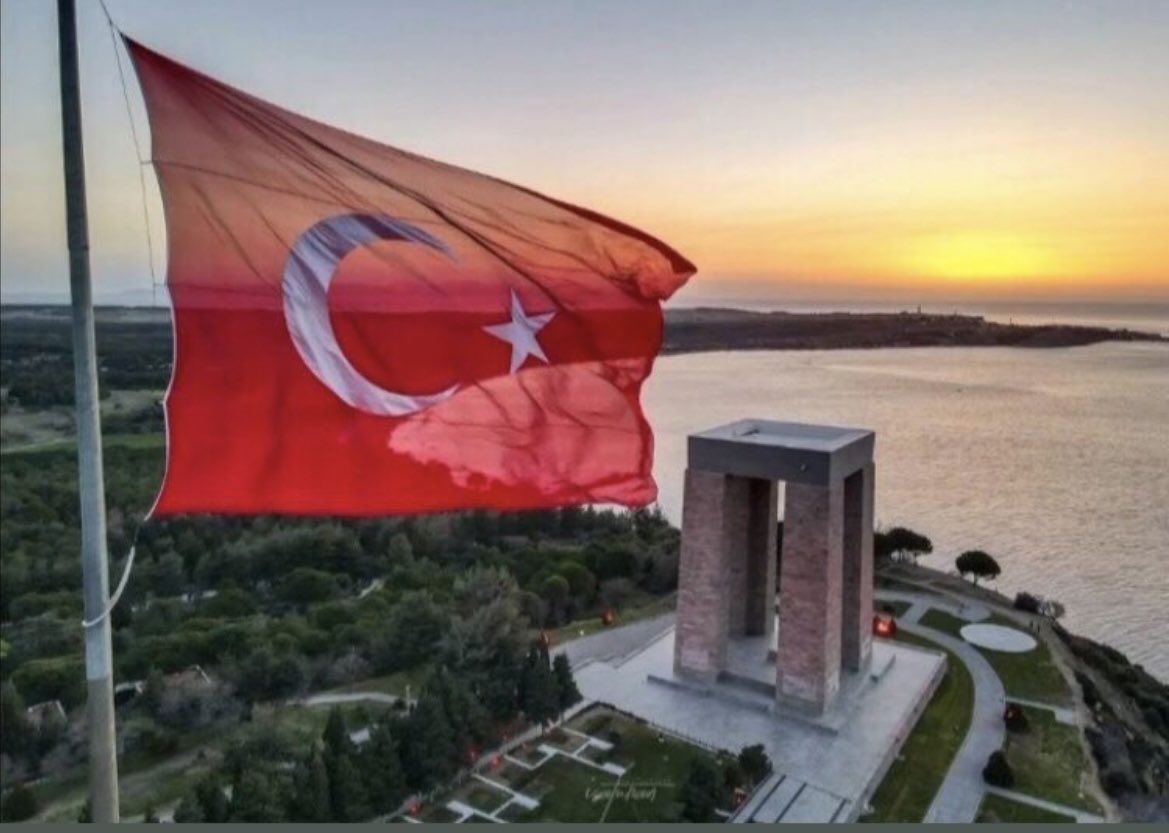 erdn_e's tweet photo. #CanakkaleGecilmez https://t.co/wj8hrif1U0