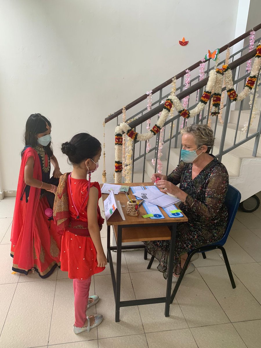 MCMPrepSchool's tweet photo. India Day started with passport checking and a personalised boarding pass #creativity #adventure #learningaboutlife @MCMPrePrep https://t.co/bytHvTlscN