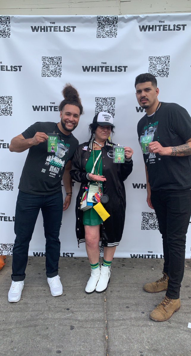 zaneology's tweet photo. YES, that is @thewhitelistio SQUAD assembling at #SXSW ~ title sponsor for #BEATSxBEERS festival 

L-R @jus10eyck @zaneology @VicVaqu3ro 

#ACESxSXSW #ACEDjn #ZANEatSXSW  #sxsw2022 https://t.co/81aZoFrPN7