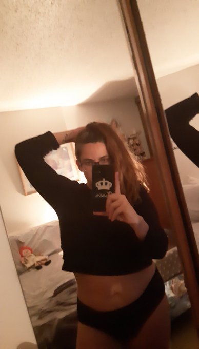 😘 https://t.co/qusDtDmY6R<a href="/tag/newprofilepic"class="tags"><span>#newprofilepic</span></a>