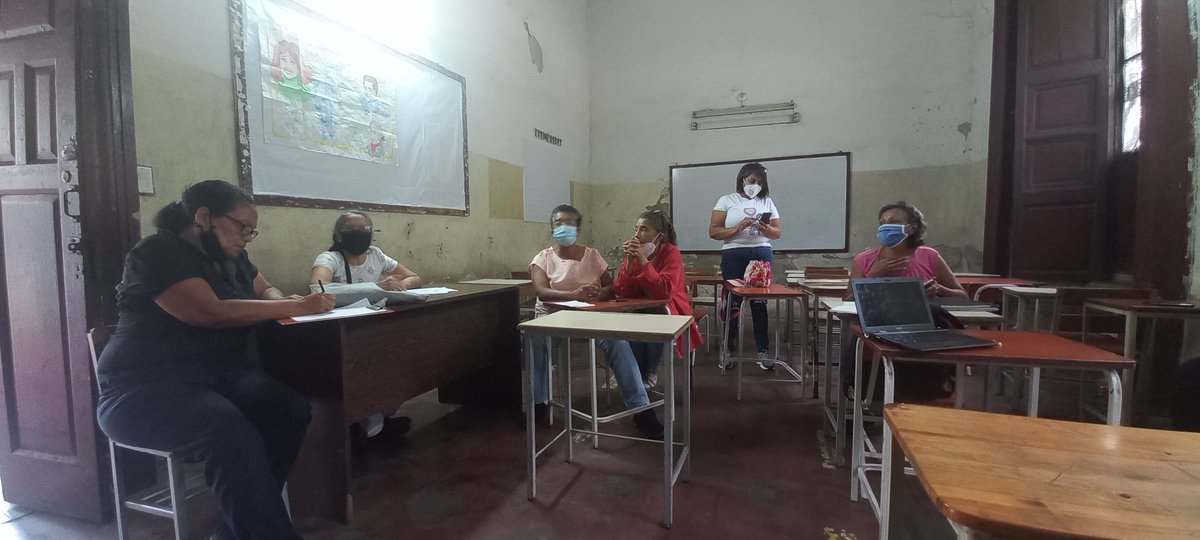 jimmygudino's tweet photo. Lun14Mar. Acompañando reunión estratégica con la Mesa Técnica de Contraloría de la Instancia de agregación de la EPSDC Gas Comunal Antimano, preparando condiciones para la renovación de vocerias de la instancias de productores y la administración, en concordancia a las 3R.NETS. https://t.co/WEPvIyBL5Y