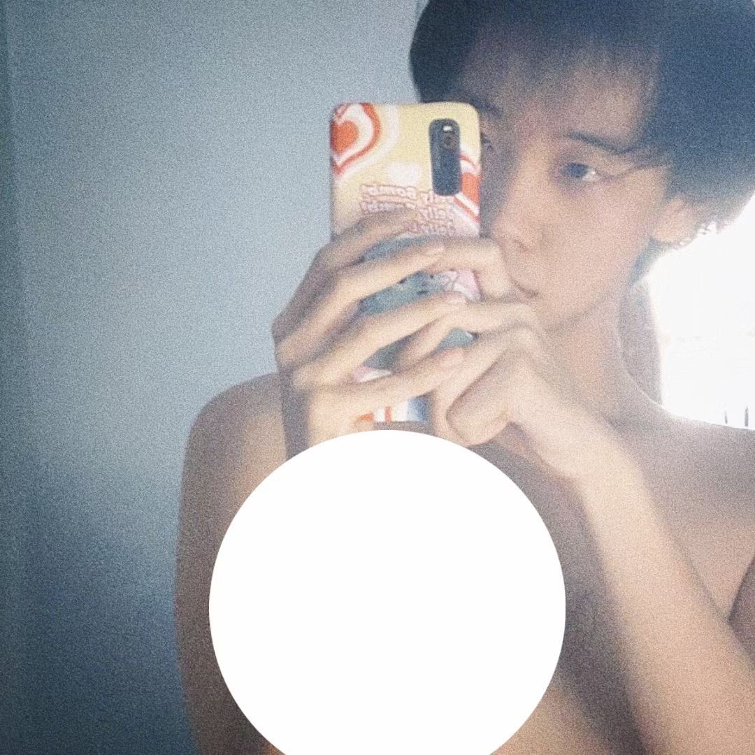 Myc060925's tweet photo. 好吧好吧 #gay #初中 #初中弟弟 #tj https://t.co/T0rAsdymBX