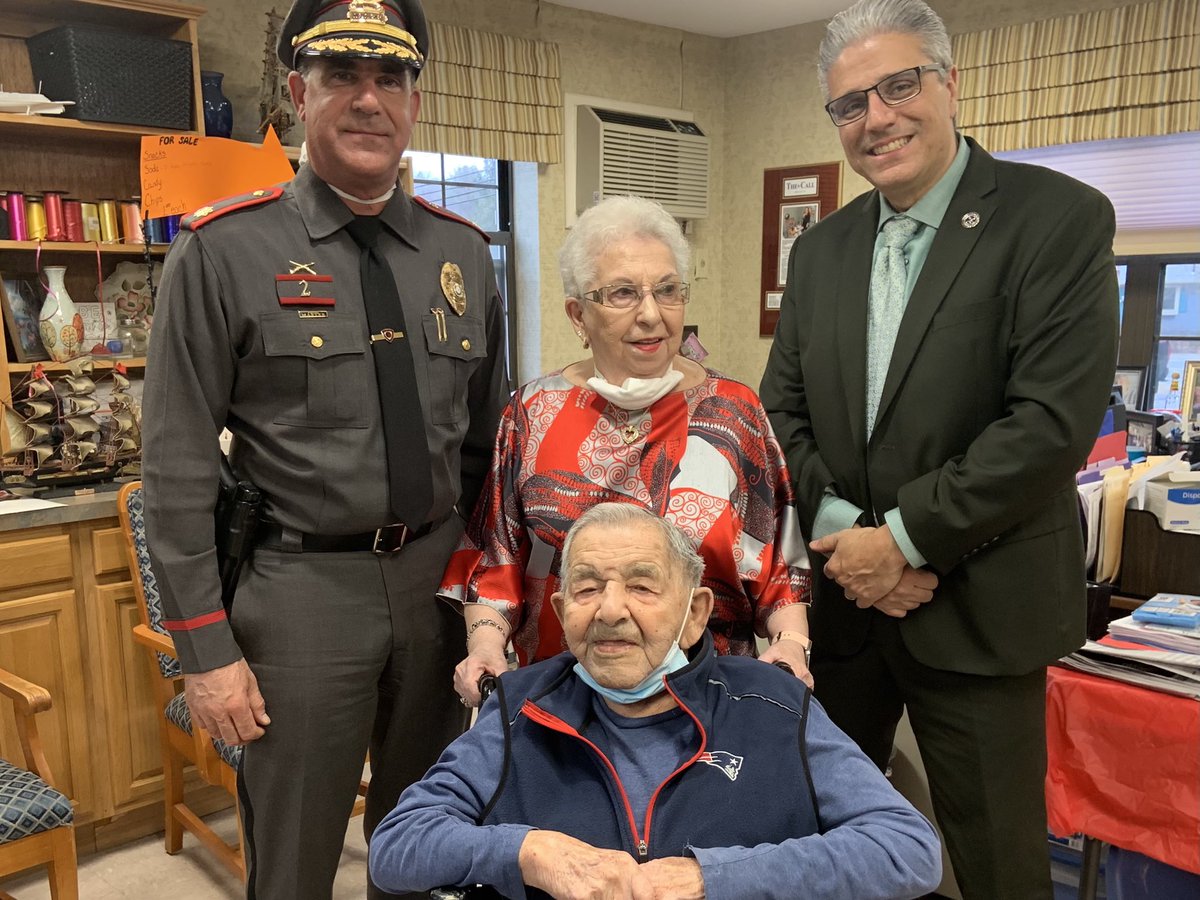 mayorbobdasilva's tweet photo. Earlier this evening I was honored to be able to celebrate and recognize Joseph “Pee Wee” Martin. Mr. Martin is a lifelong resident of East Providence, a World War 2 Veteran and American Hero. https://t.co/2g8OlIDcfa