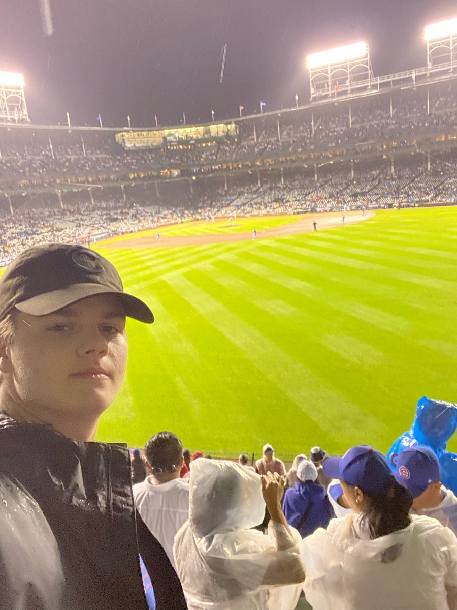 Meet the TEAM #3…
This is <a href="/_elibell11/">Eli Bell</a> d3 catcher with a severe elbow injury. Economics, Money, and hot takes 8 days a week. #pal