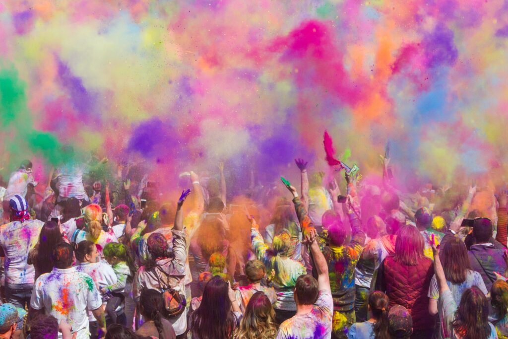 ParraHistory's tweet photo. Let the colours of Holi bring cheer and happiness to your life!!! Red gulal (powder) being prosperity and yellow being health – Happy Holi! https://t.co/o5kQ9GIeA7