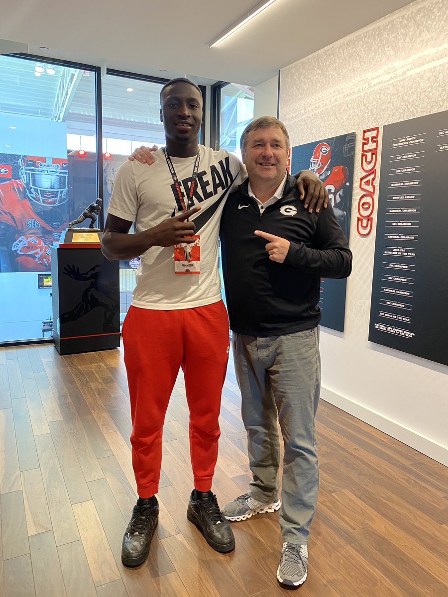 moneybj22's tweet photo. Had a great time @GeorgiaFootball thank you for having me @CoachDiribe96 @KirbySmartUGA https://t.co/UEQYMATPEJ