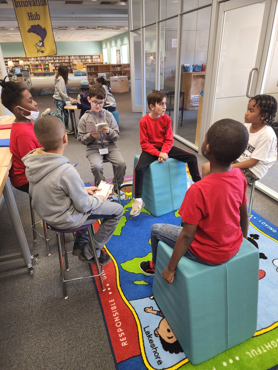 AmyLynWhitten's tweet photo. The best part of my day is book club with my 4th graders 📚❤️ @rockyriverelem #readingisfun https://t.co/oWJWPhh4rD