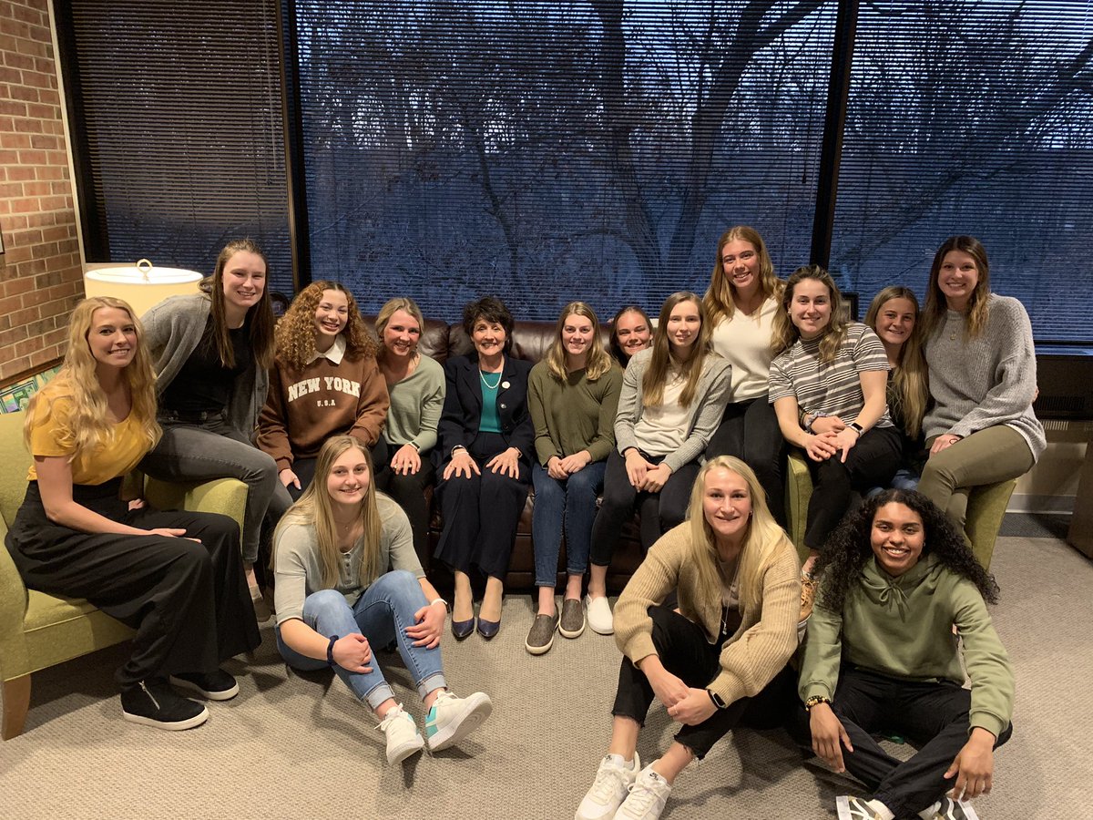 Debbie Ford tweet media